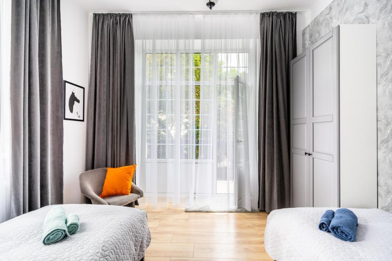 Pod Arkadami Apartment Varşovia Exterior foto